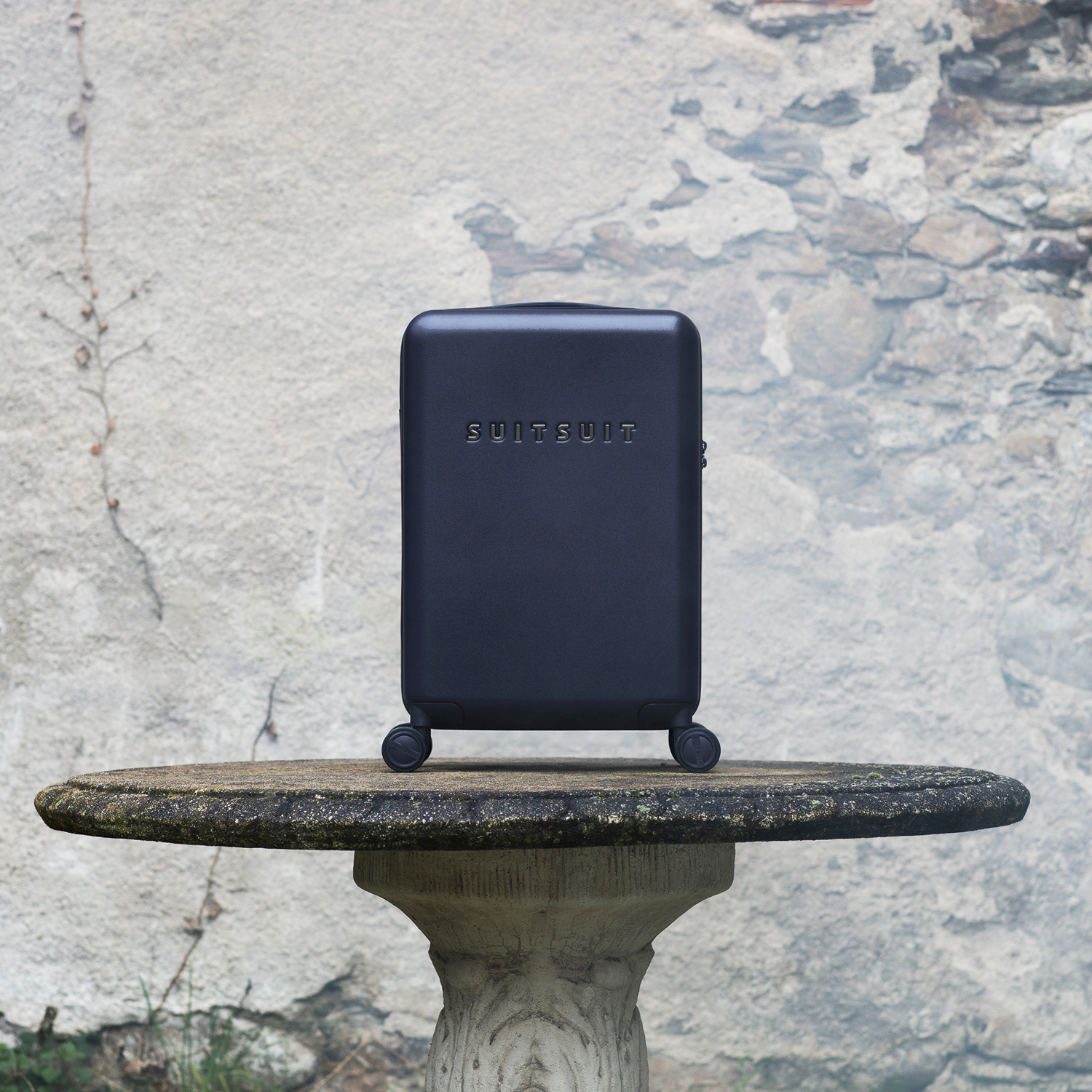Mystique - Midnight Blue - Cabine (55 cm)