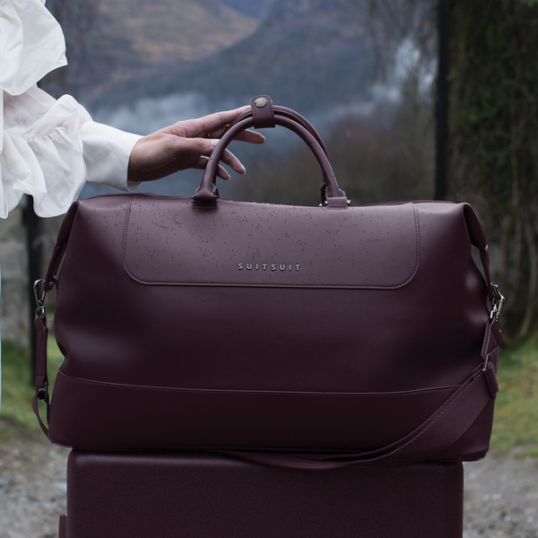 Mystique - Cherry Lacquer - Sac 48h