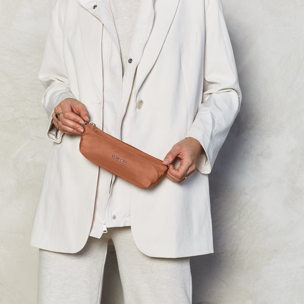 Natura - Maroon - Pochette