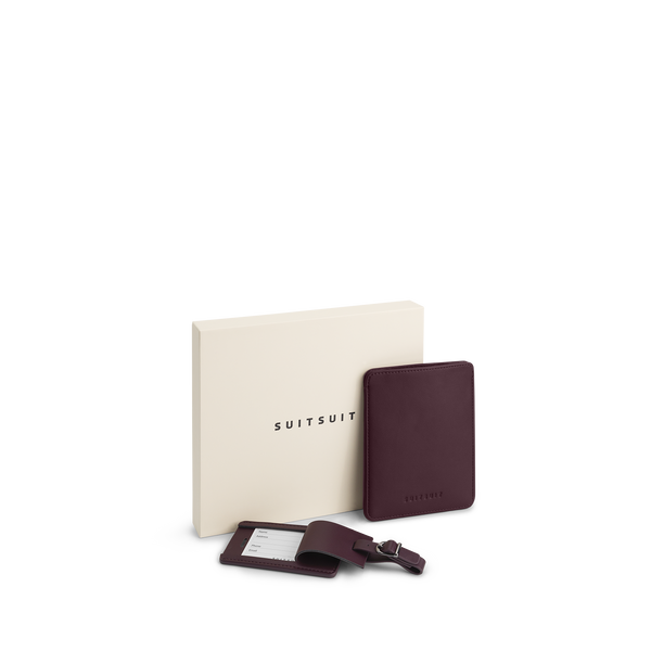 Mystique - Cherry Lacquer - Sleeve de passeport & Étiquette de Bagage M